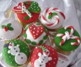 /album/galeria-de-fotos%3a-p%c3%a0gina-d%27inici2/christmas-cupcakes-02-large-jpg/